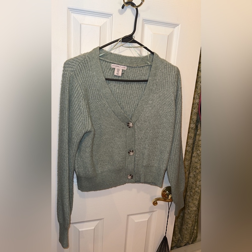 Cropped button up sweater/cardigan, sage green.